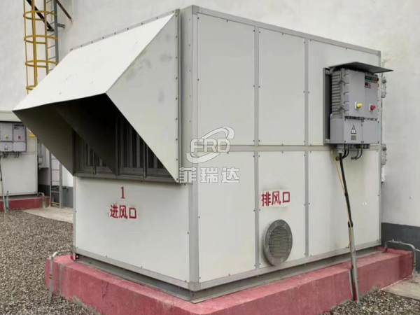 保護(hù)風(fēng)機(jī)自清潔沙塵過(guò)濾機(jī)組